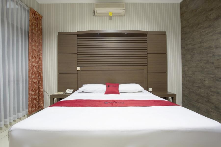 Reddoorz @ Surapati Bandung Exterior foto