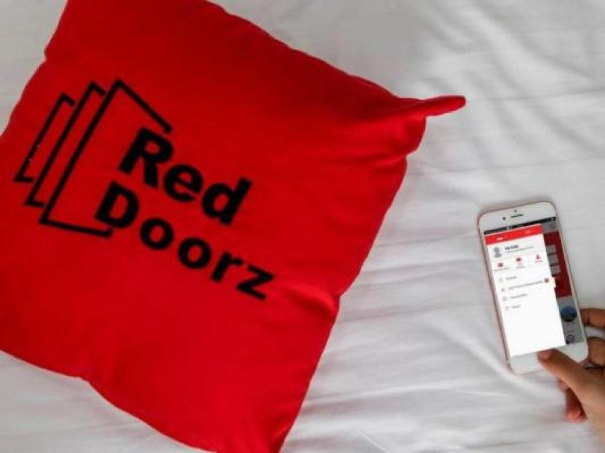Reddoorz @ Surapati Bandung Exterior foto